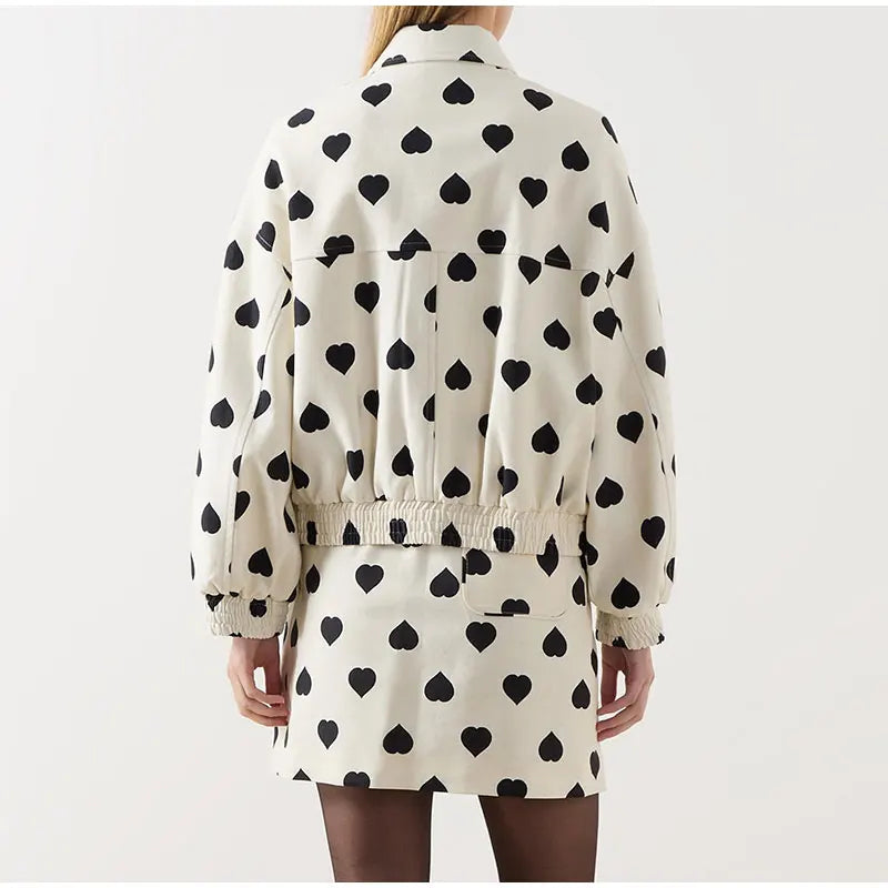 Women Elegant Black Polka Hearts Bomber Jacket Fashion Long Sleeve Flips Pocket Zipper Coat Autumn Female Commuting Streetwear